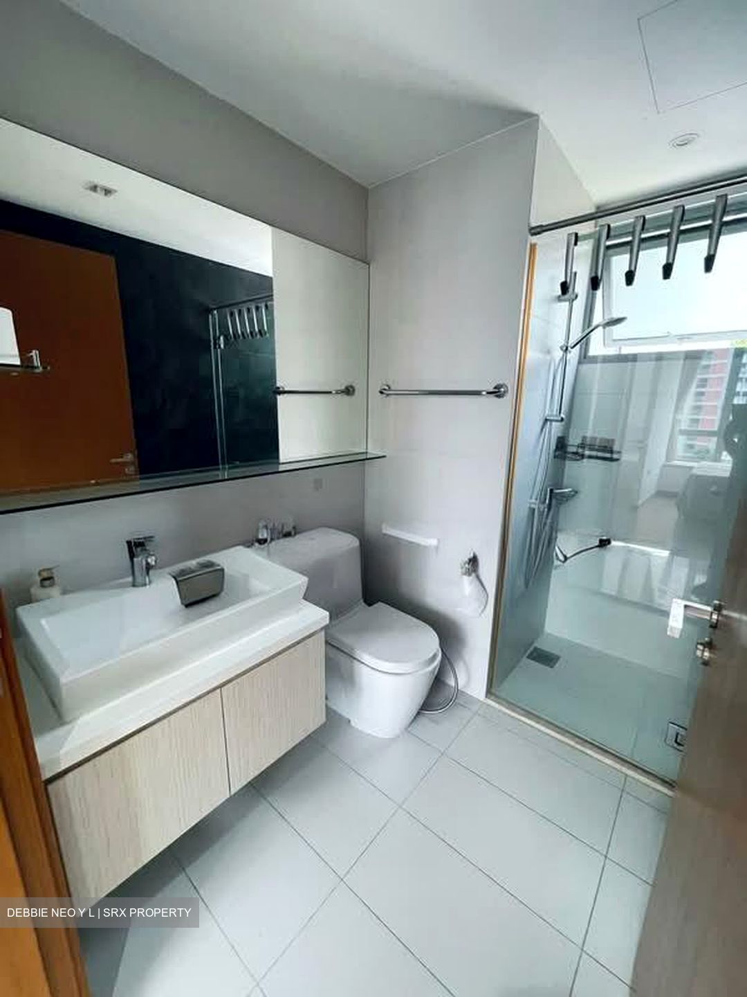 Vista Residences (D12), Condominium #560429731